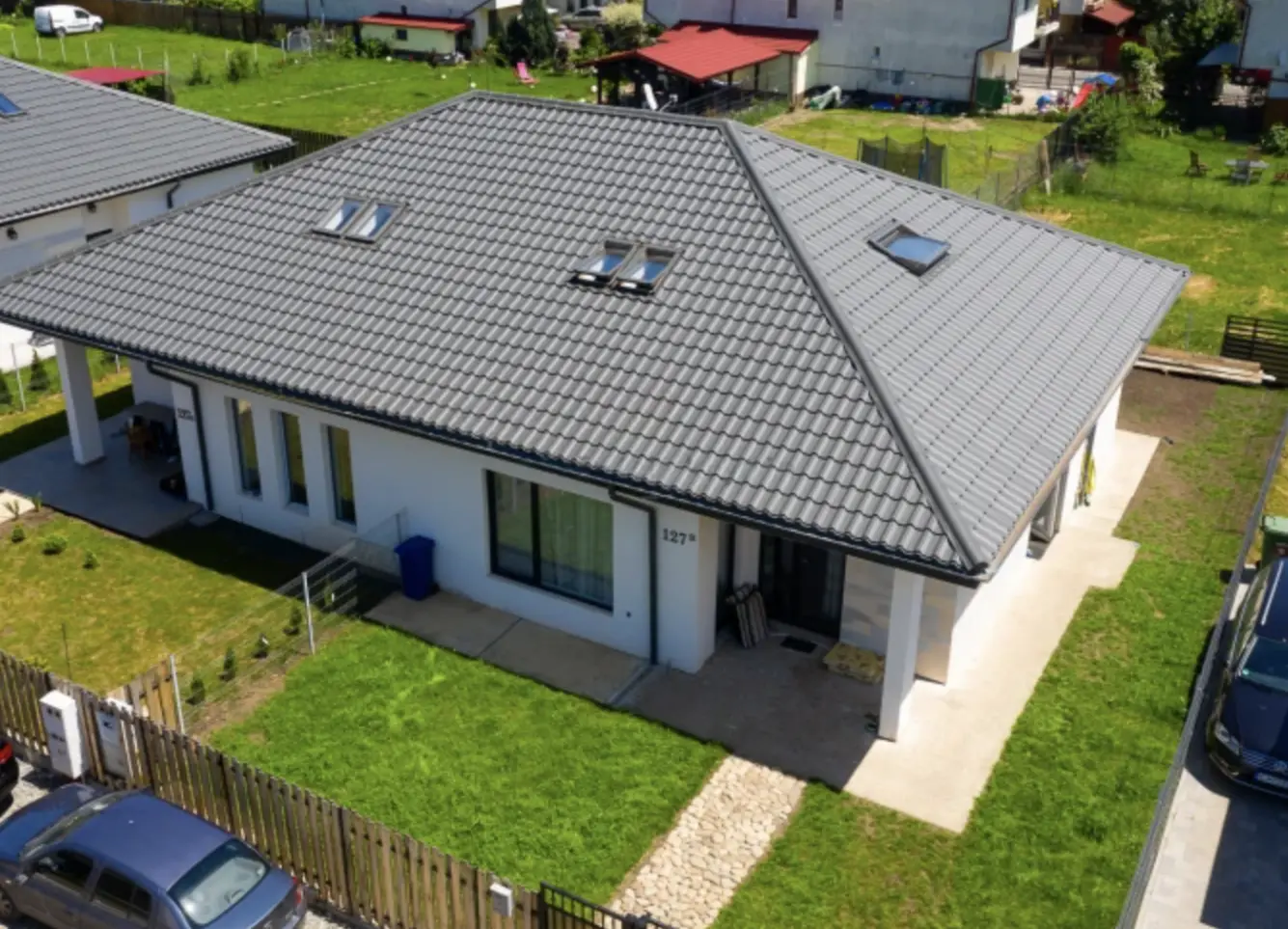 Elkészült tető madártávlatból